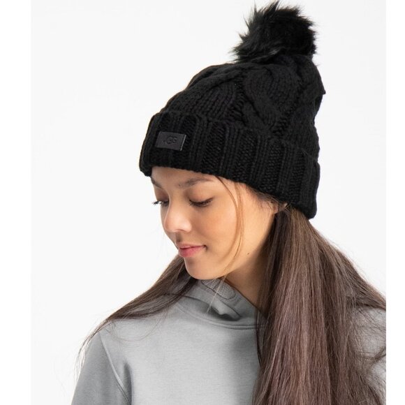 UGG Women's Cable Beanie With Pom